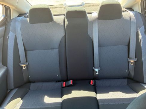 Used 2025 Nissan Versa SV image 36