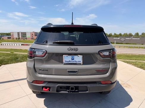 Used 2022 Jeep Compass Trailhawk w/ Trailhawk Elite Group AWD/4WD image 6