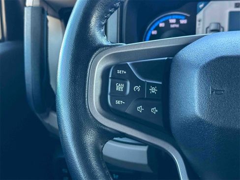 Used 2023 Ford Bronco Wildtrak image 27