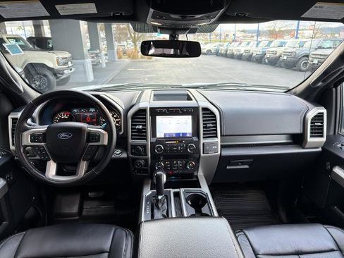 Certified 2020 Ford F150 Lariat image 38