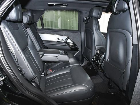 Used 2025 Land Rover Range Rover Sport Dynamic SE AWD/4WD image 55