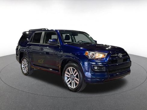Used 2024 Toyota 4Runner TRD Sport image 1