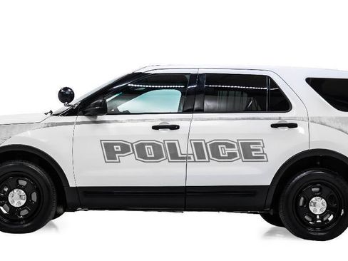 Used 2017 Ford Explorer 4WD Police Interceptor image 6