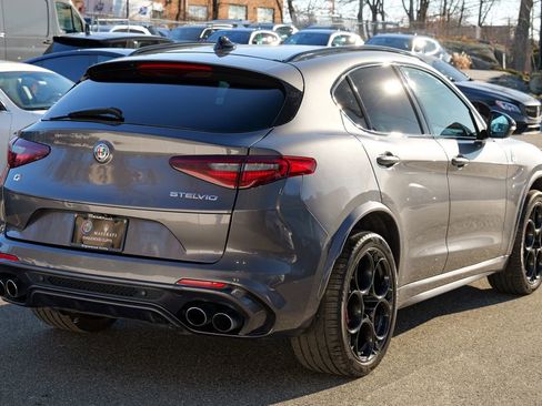 Used 2022 Alfa Romeo Stelvio Quadrifoglio w/ Active Assist Plus Package AWD/4WD image 7