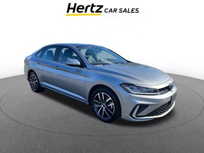 Used 2025 Volkswagen Jetta SE