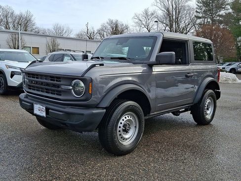 Used 2023 Ford Bronco 2-Door image 4