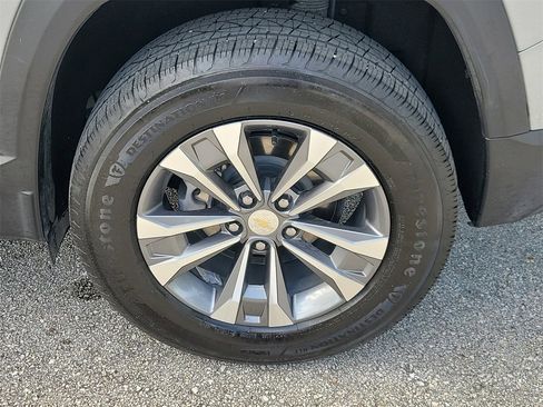 Used 2025 Chevrolet Equinox LT image 5