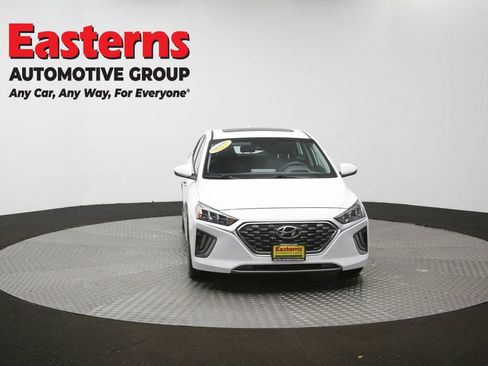 Used 2021 Hyundai Ioniq Limited FWD image 57