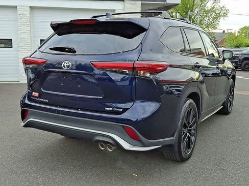 Used 2023 Toyota Highlander XSE AWD/4WD image 6