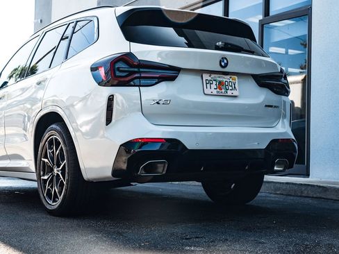 Used 2024 BMW X3 sDrive30i image 11