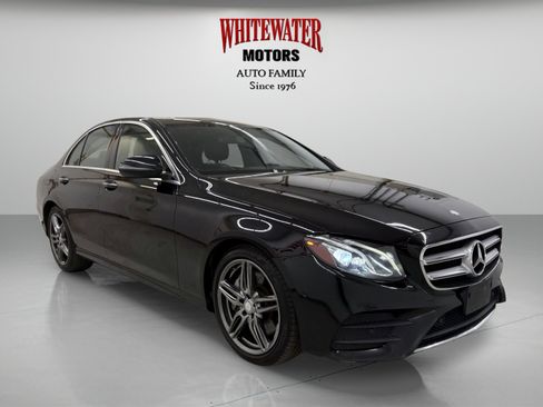 Used 2017 Mercedes-Benz E 300 4MATIC image 5