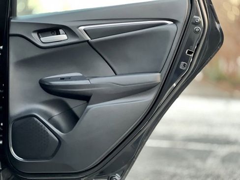 Used 2019 Honda Fit EX-L image 17