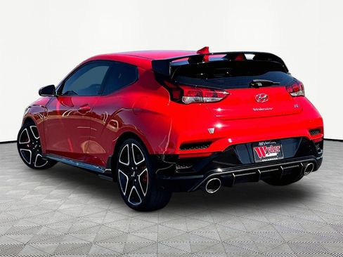 Used 2022 Hyundai Veloster N FWD image 4