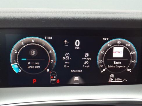 New 2026 Volkswagen Tiguan SE image 25