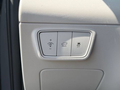 Used 2024 Hyundai Tucson Limited AWD/4WD image 18