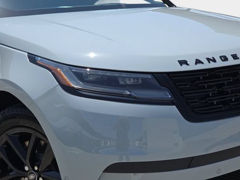 New 2026 Land Rover Range Rover Velar S AWD/4WD image 32