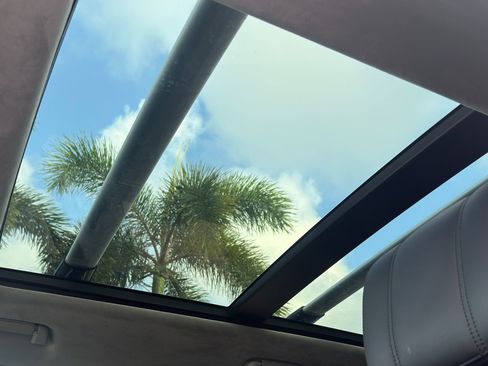 Used 2021 Land Rover Range Rover Westminster Edition image 36