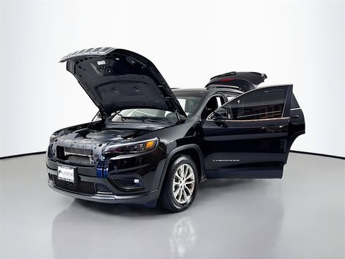 Used 2022 Jeep Cherokee Latitude Lux w/ Sun & Sound Group image 23