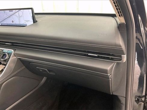 Used 2021 Genesis GV80 2.5T w/ Advanced Package 02 image 18