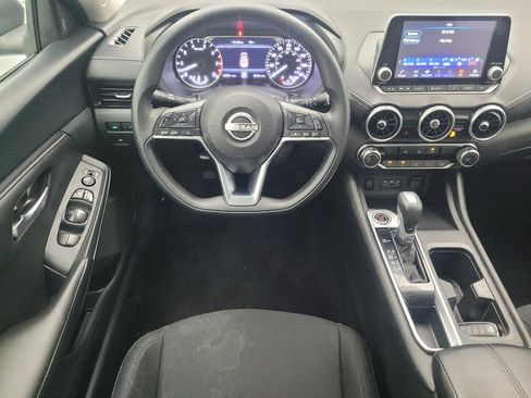 Used 2025 Nissan Sentra SV FWD image 22