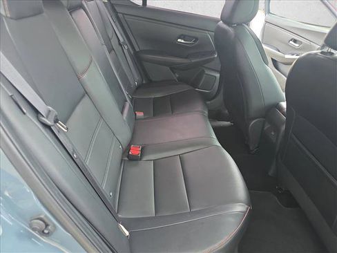 Used 2024 Nissan Sentra SR w/ SR Premium Package FWD image 18