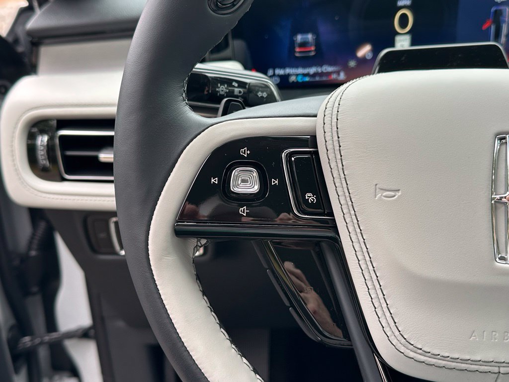 New 2027 Lincoln Aviator Reserve AWD/4WD image 9