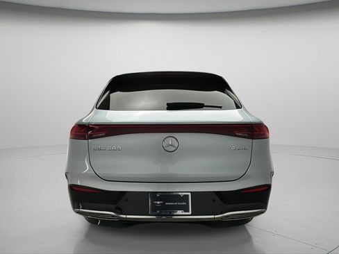 Used 2023 Mercedes-Benz EQS 580 4MATIC SUV image 5
