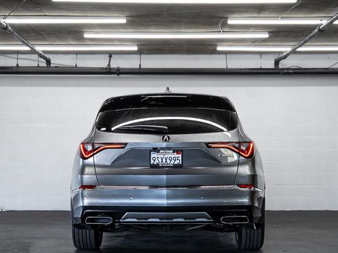 Certified 2025 Acura MDX w/ Technology Package image 4