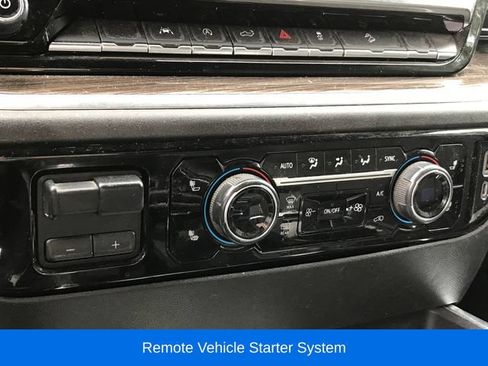 Used 2022 Chevrolet Silverado 1500 RST AWD/4WD image 11