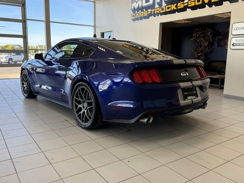 Used 2015 Ford Mustang GT Premium RWD image 4