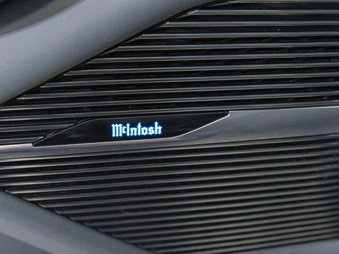 Used 2022 Jeep Grand Wagoneer Series II w/ Convenience Group III image 17