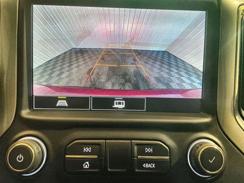 Used 2021 Chevrolet Silverado 1500 LT Trail Boss w/ Convenience Package II image 14