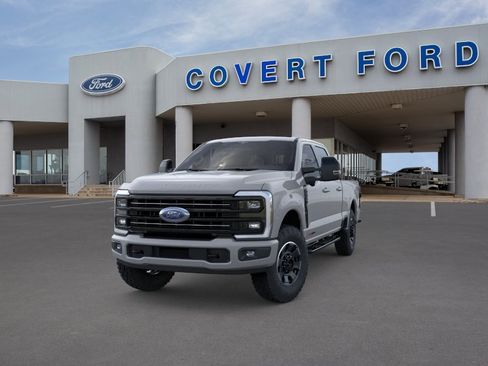 New 2026 Ford F250 Platinum w/ Tremor Off-Road Package AWD/4WD image 2