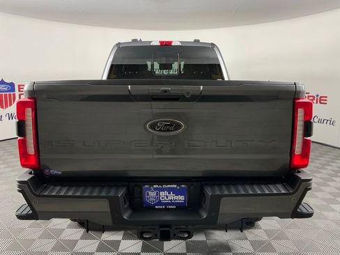 New 2026 Ford F250 Lariat w/ Black Appearance Package image 4