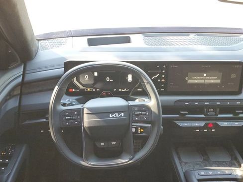 Used 2027 Kia Telluride SX Prestige X-Pro AWD/4WD image 12