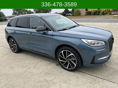 Used 2023 Lincoln Corsair Grand Touring w/ Equipment Group 301A AWD/4WD image 7