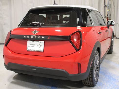 Used 2026 MINI Cooper S FWD image 17