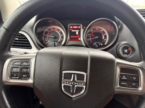 Used 2014 Dodge Journey Crossroad w/ Flexible Seating Group AWD/4WD image 15