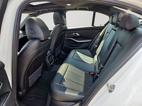 Certified 2023 BMW 330i xDrive Sedan w/ Driving Assistance Package image 8