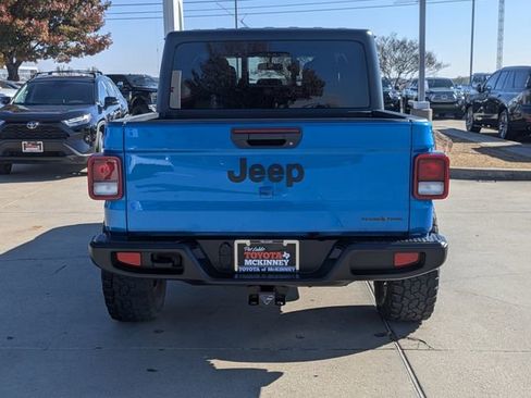 Used 2022 Jeep Gladiator Sport image 7