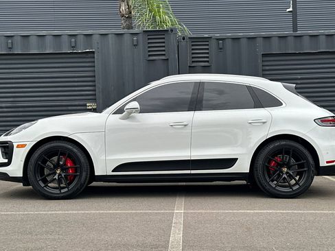 Used 2023 Porsche Macan S image 2