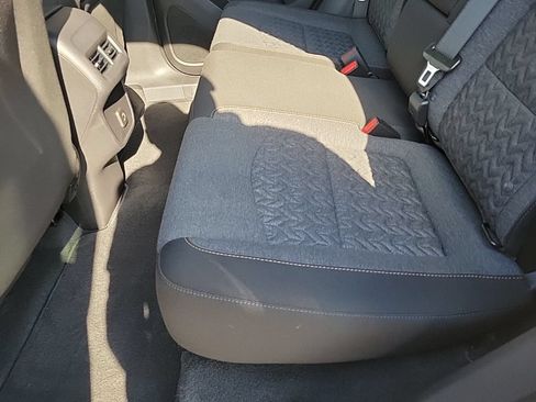 Used 2024 Chevrolet Equinox LT AWD/4WD image 10