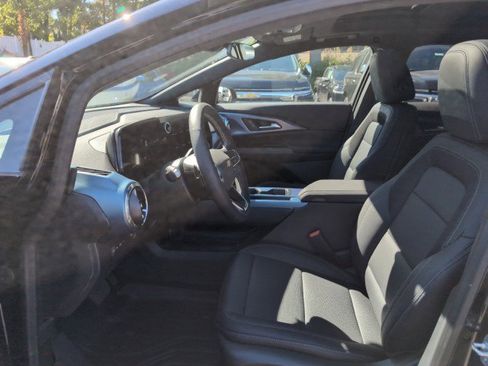 New 2026 Chevrolet Equinox EV LT image 30