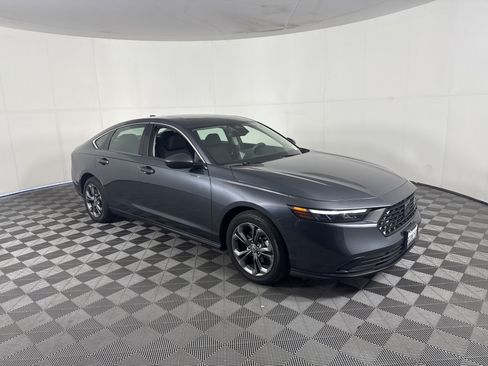 Certified 2023 Honda Accord EX image 2