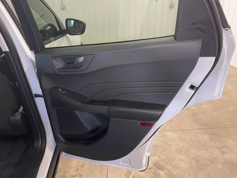 Used 2022 Ford Escape SE AWD/4WD image 28