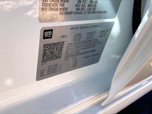 Used 2025 GMC Sierra 1500 Pro w/ Trailering Package image 29