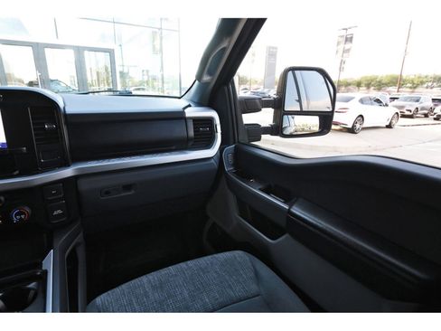 Used 2024 Ford F250 XLT image 12
