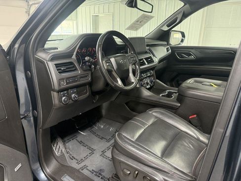 Used 2021 Chevrolet Suburban RST AWD/4WD image 10