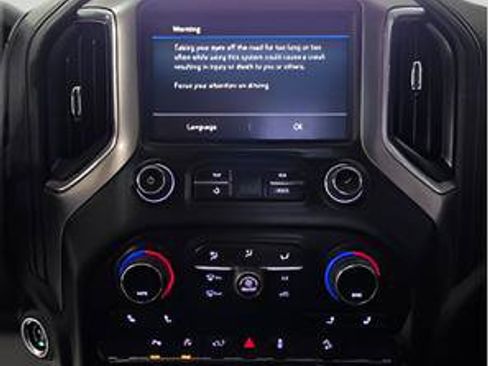 Used 2022 Chevrolet Silverado 1500 RST w/ Safety Package image 18