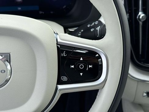 New 2026 Volvo XC60 B5 Ultra w/ Climate Package image 27